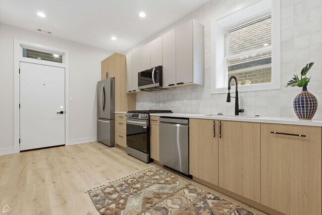 Building Photo - Second Mountain on Thomas LLC