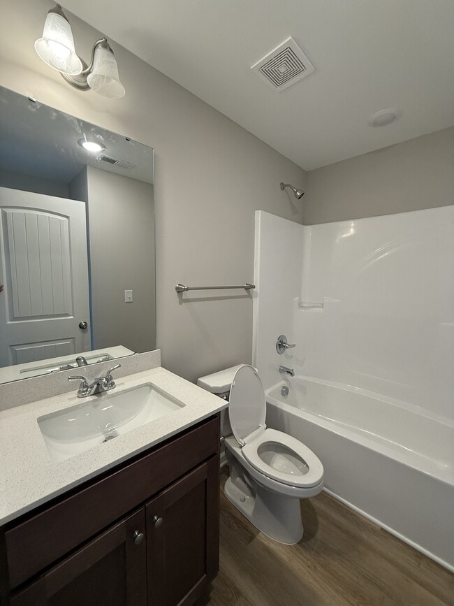 Building Photo - 101 Berkshire Cir