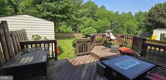 Building Photo - 3591 Laurel View Ct