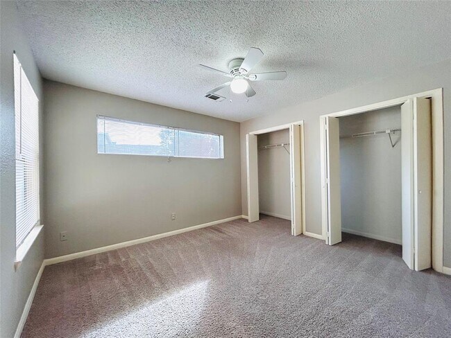 Building Photo - 8913 Schick Rd