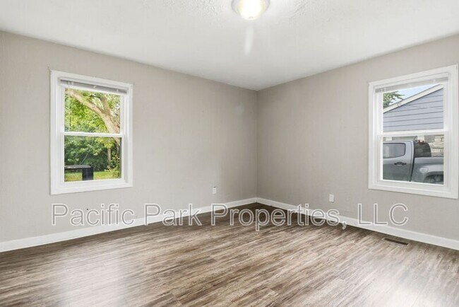 Building Photo - 8209 Gilmore Rd