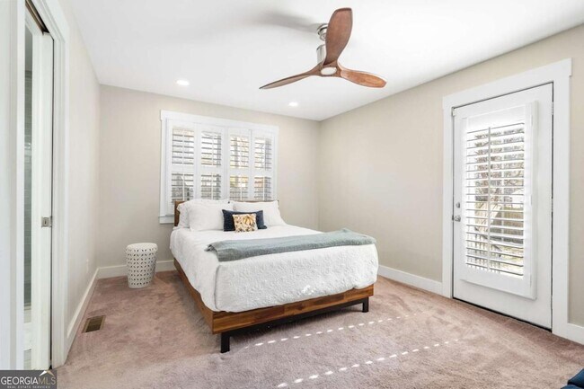 Building Photo - 2026 Harwinor Rd SE