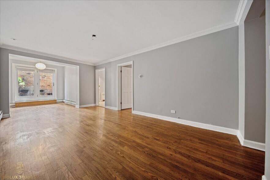 Dining Room - 1433 N Dearborn St