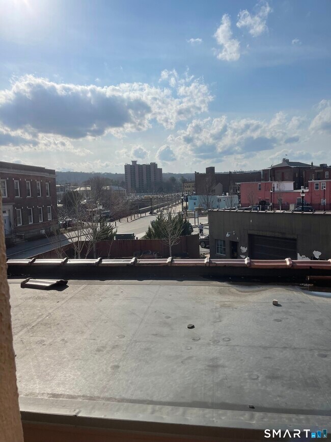 Building Photo - 85 Franklin St