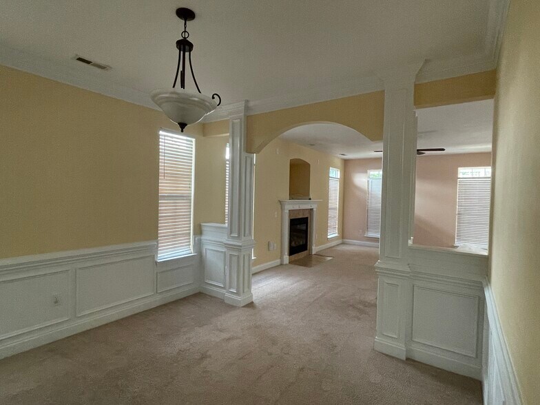 Building Photo - 12826 Windy Lea Ln