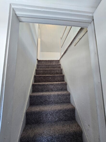 Building Photo - 408 N 4th St.