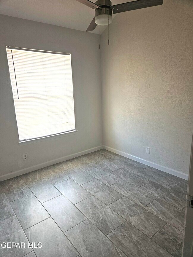 Building Photo - 1738 Dean Jones Dr