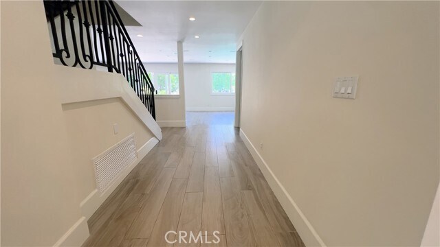 Building Photo - 32023 Kingspark Ct