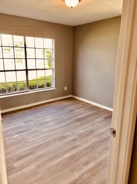 Building Photo - 4834 Meadow Park Dr