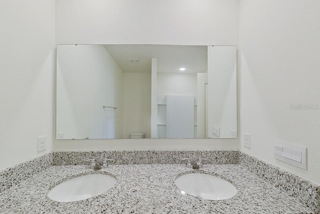 Building Photo - 32162 Katelin Cir