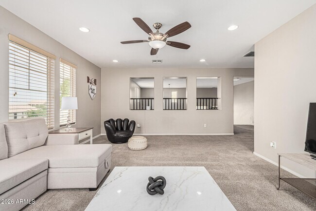 Building Photo - 7657 S Debra Dr