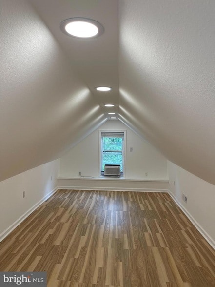 Building Photo - 43 Silopanna Rd