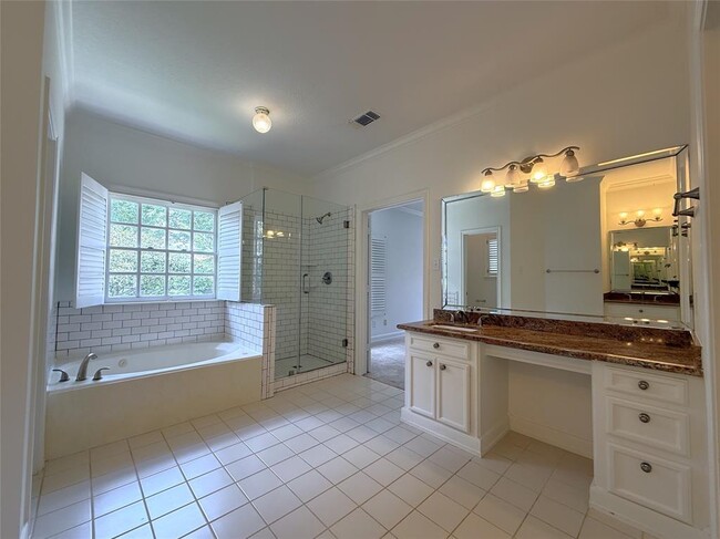 Building Photo - 3024 Rice Boulevard