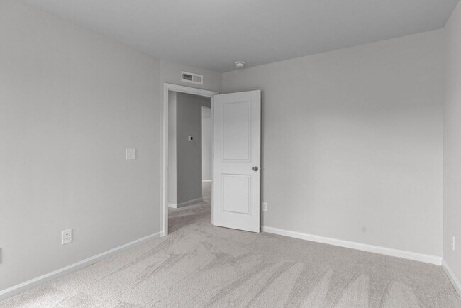Building Photo - 2203 Cape May Ln