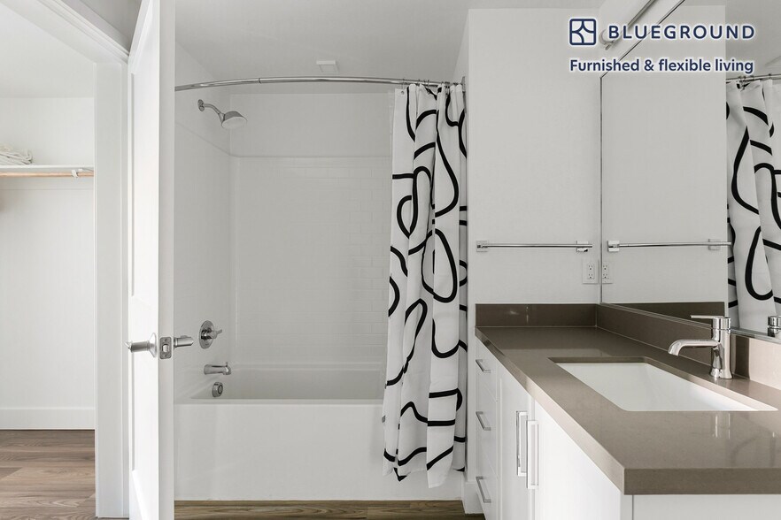 Building Photo - 85 Cleaveland Rd