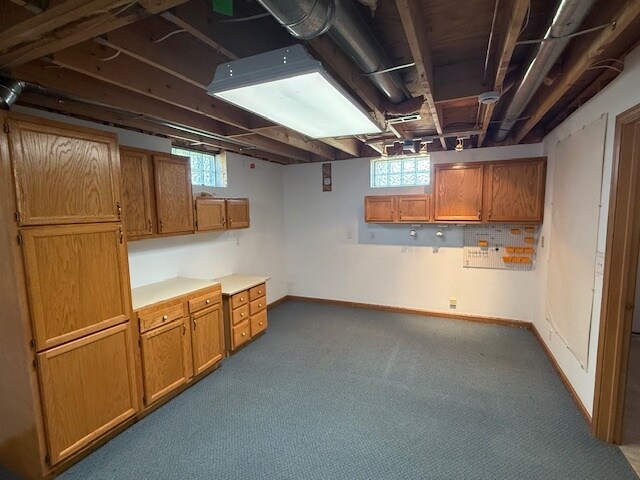 Building Photo - 6325 Carsten Rd