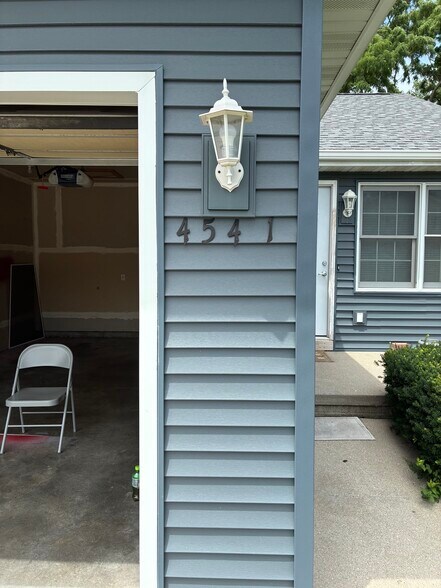 Building Photo - 4541 Twain Cir