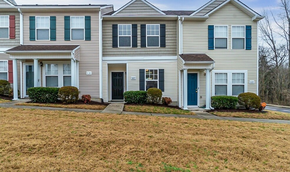 Front Entry - 1417 Pleasant Ridge Rd