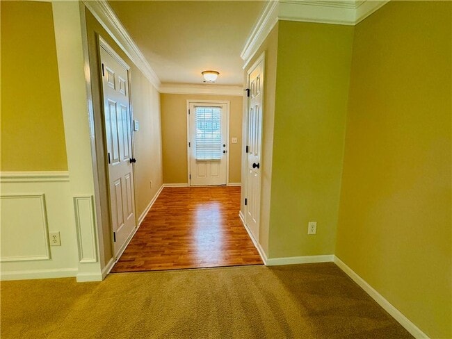Building Photo - 2515 Sheldon Pl