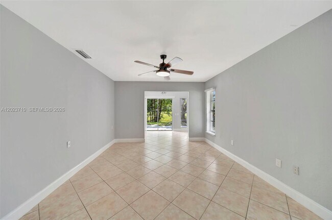 Building Photo - 11640 NW 39th St