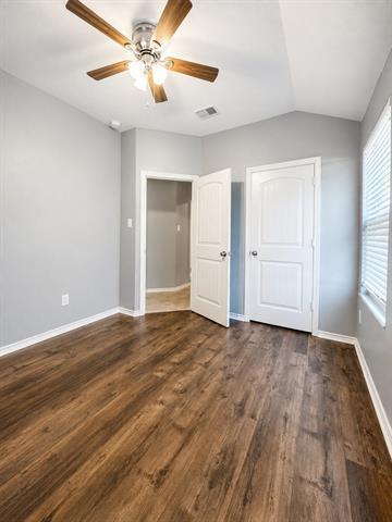 Building Photo - 1229 Walnut Cliff Ct