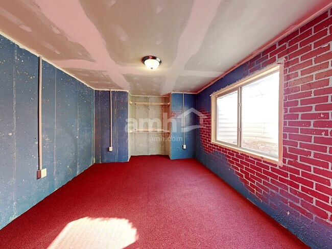 Building Photo - 4049 W Cimarron