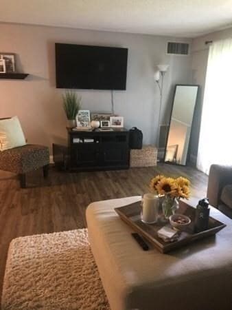 Building Photo - 46 Silver Hill Ln