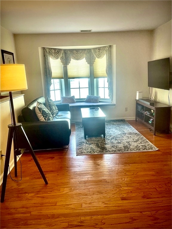 Building Photo - 208 Gazebo Cir