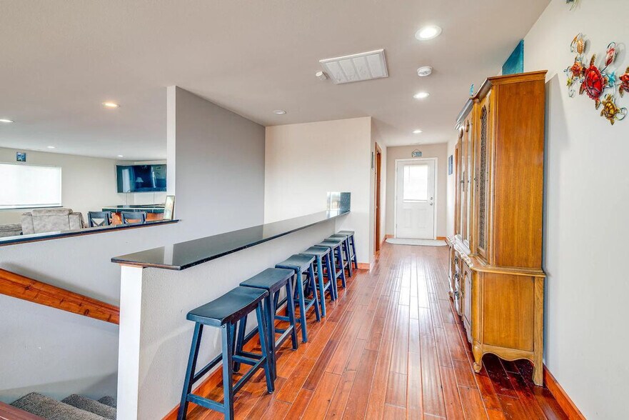 Building Photo - 975 S Sand Dune Ave SW