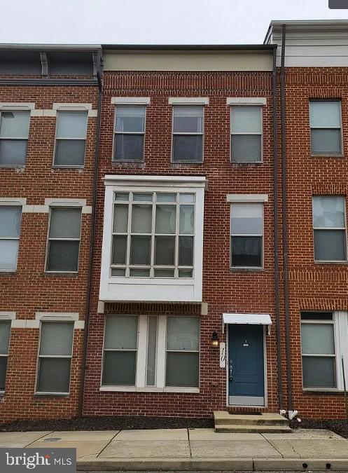 Building Photo - 10 S Exeter St