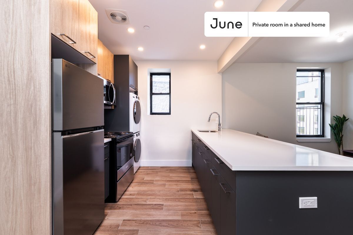 Building Photo - Room in Shared 2 bed/2 bath home in Crown Heights