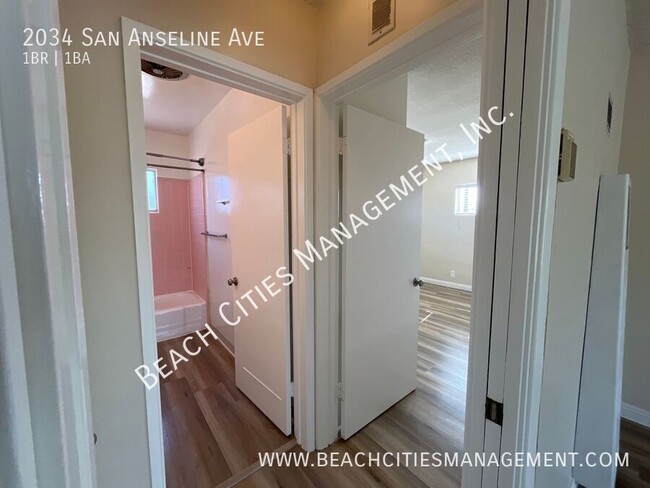 Building Photo - Spacious 1 Bedroom 1 Bath located in Long ...