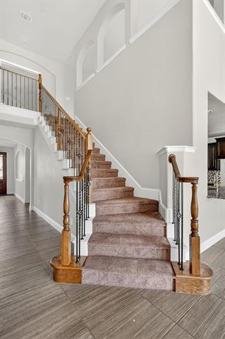 Building Photo - 1012 Summer Ln