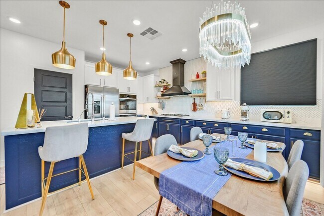 Building Photo - Luxury Summerlin West 4-Bedroom Home!