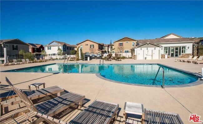 Building Photo - 17101 Zion Dr