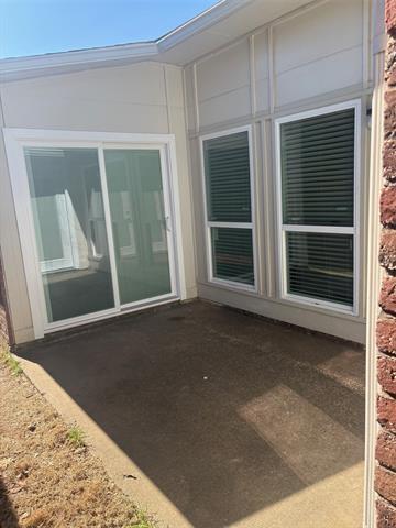 Building Photo - 6019 Dooley Dr