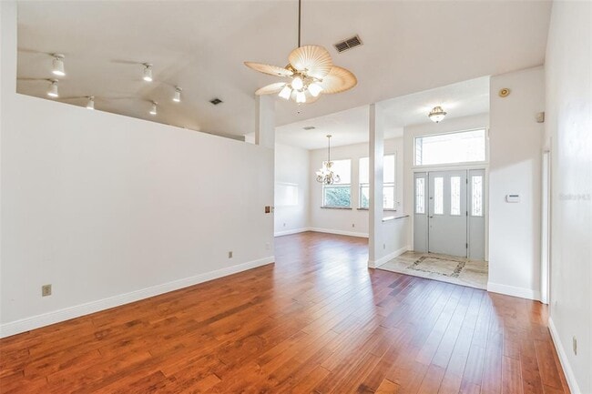 Building Photo - 109 Estates Cir