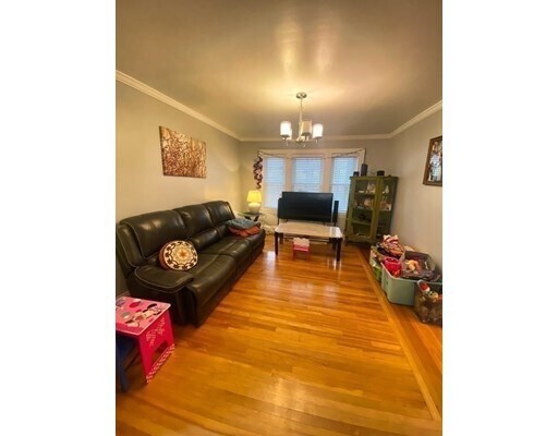 Building Photo - 34 Boston Ave