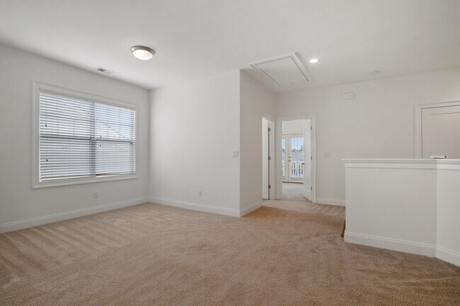 Building Photo - 1015 Celebration Dr