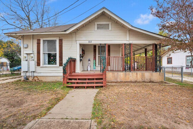 Building Photo - 165 Division Ave