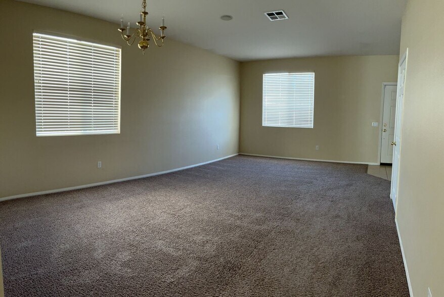 Building Photo - 9364 Field Stone Ave