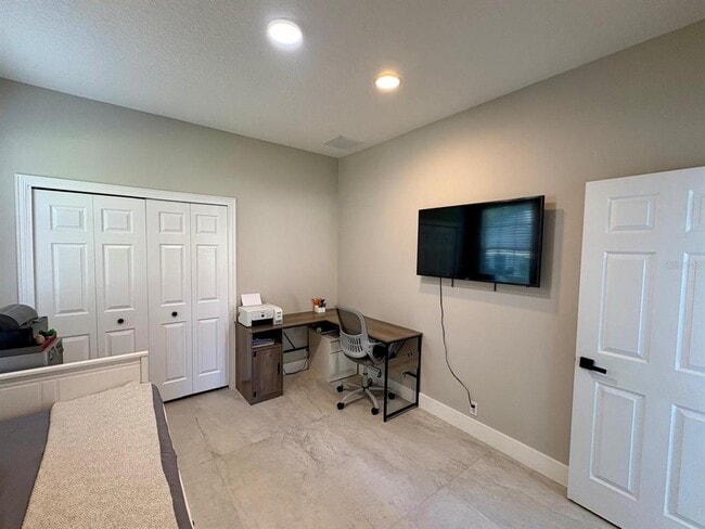 Building Photo - 11531 Claymont Cir