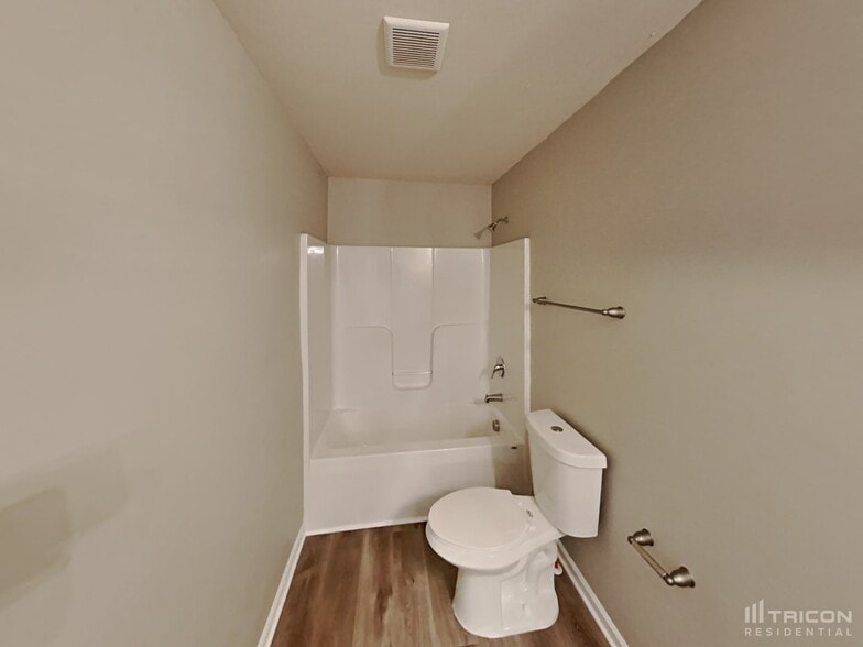 Building Photo - 3418 Anita Glen Dr