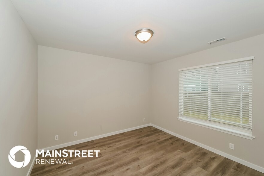 Building Photo - 2007 179th St Ct E