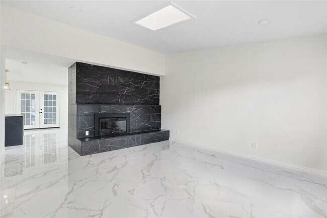 Building Photo - 6814 Loch Langham Dr