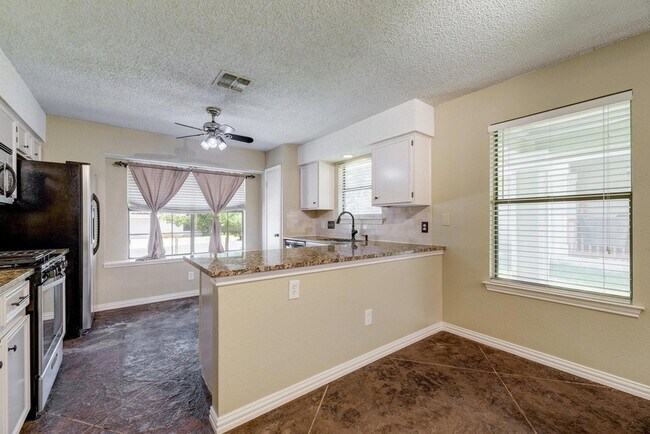 Building Photo - 12904 Quinn Trail