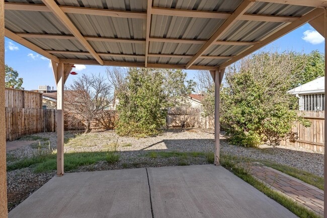 Building Photo - 8415 Cedarcroft Rd NW