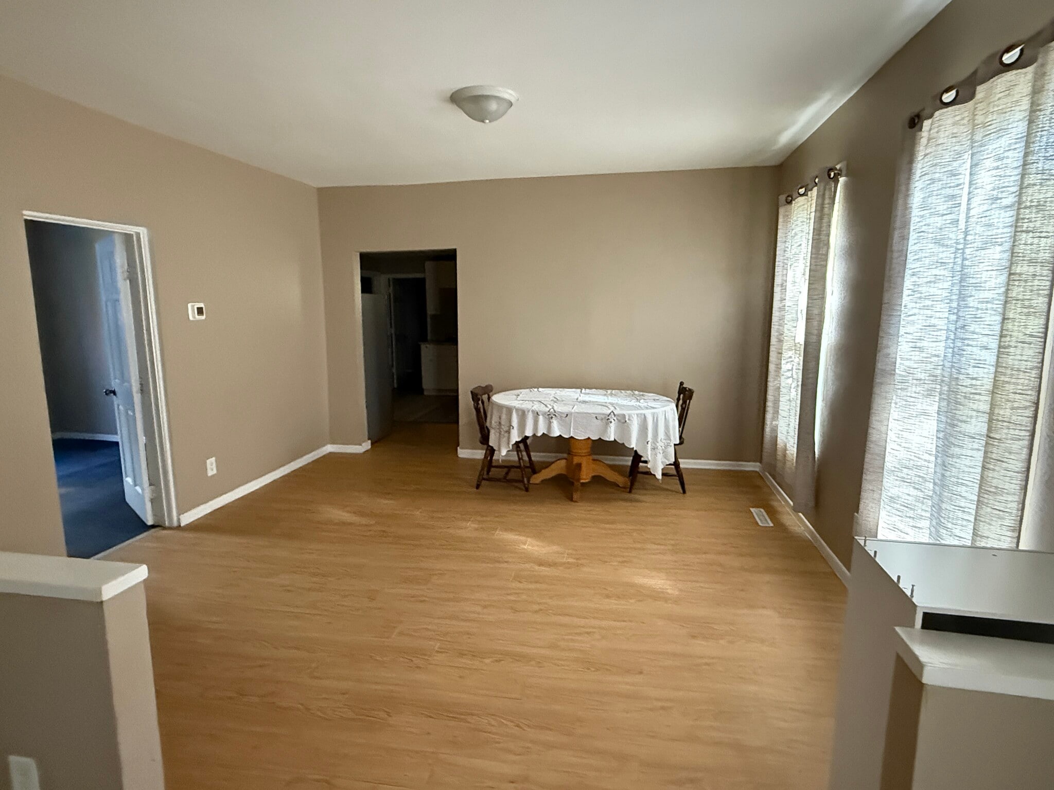 Building Photo - 3006 Emerson Avenue N #1