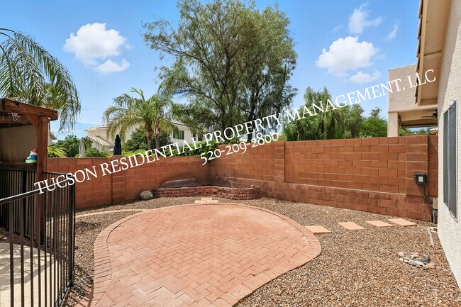 Building Photo - 11399 Silver Pheasant Loop