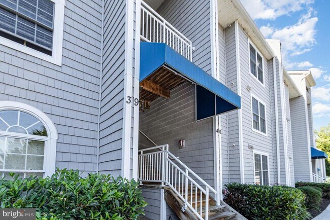 Building Photo - 39 Owens Landing Ct